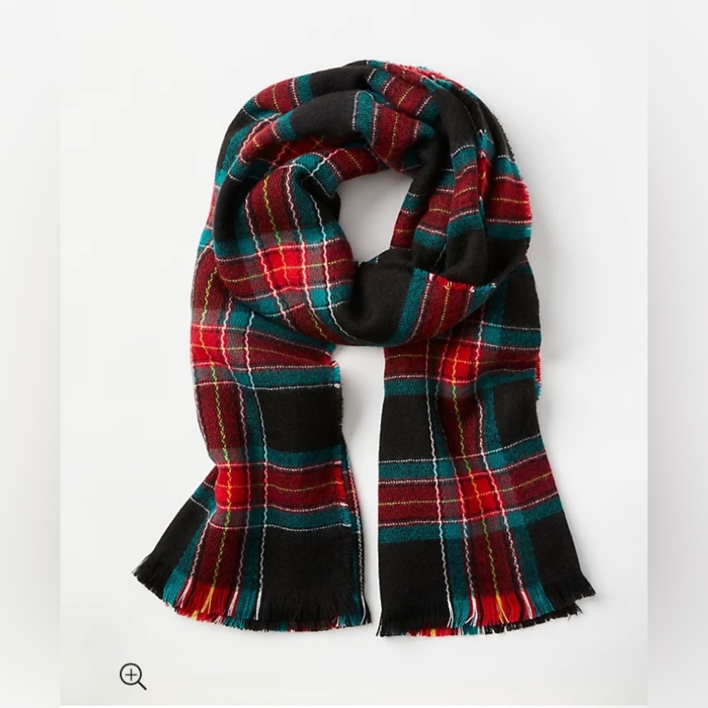 LOFT NWT Long Plaid Scarf‎ with Fringe